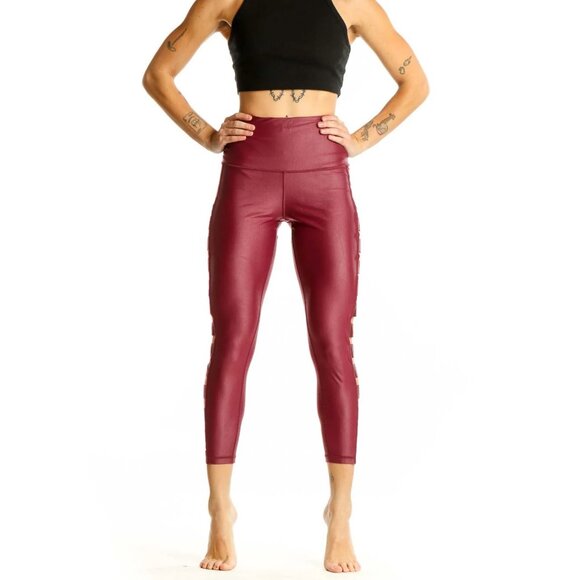 Victoria Sport Knockout HighWaist Burgundy Leggings With Side Cutout Detail - Picture 1 of 16